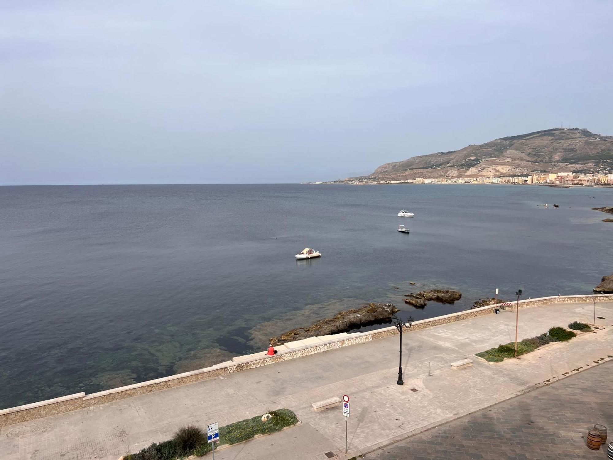 Apartamento Attico Vista Mare Trapani Exterior foto